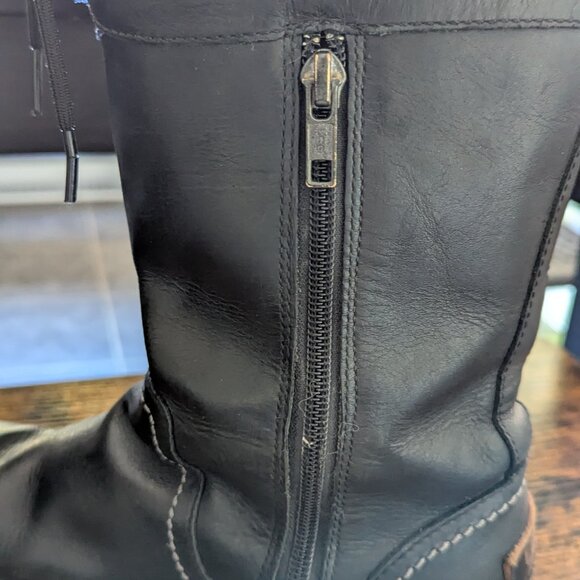 UGG winter boots pre season sale - Picture 4 of 11